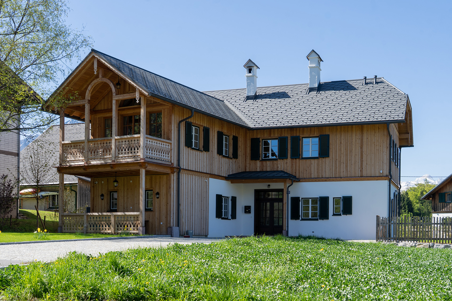 Gästehaus Eltz in Altaussee – traditionelles Ausseerland-Holzhaus mit grünen Fensterläden